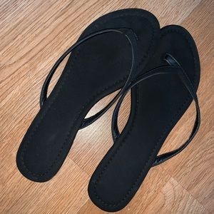 Black sandals